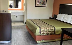 Rivera Inn & Suites Motel